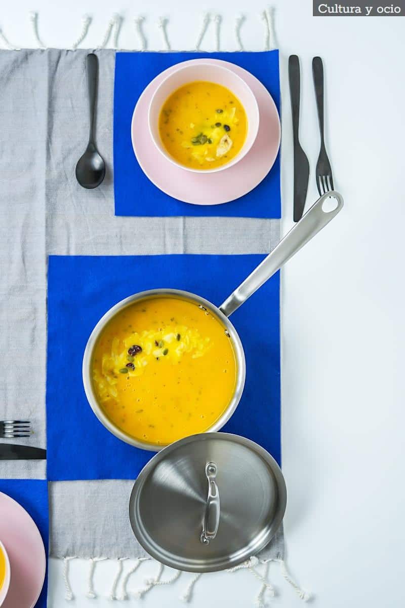 silver sauce pan with squash puree